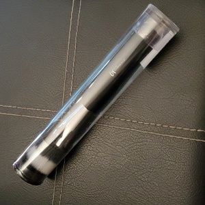 it Cosmetics Heavenly Luxe Angled Radiance Creme Brush